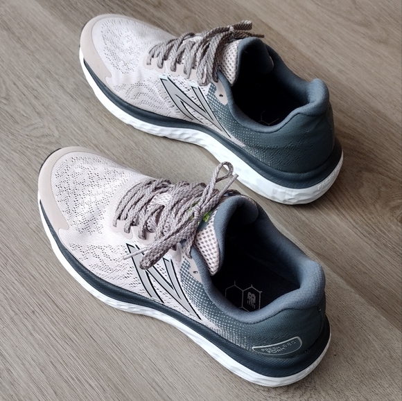 Men's New Balance Fresh Foam 680. Size 9.5 - Picture 2 of 9